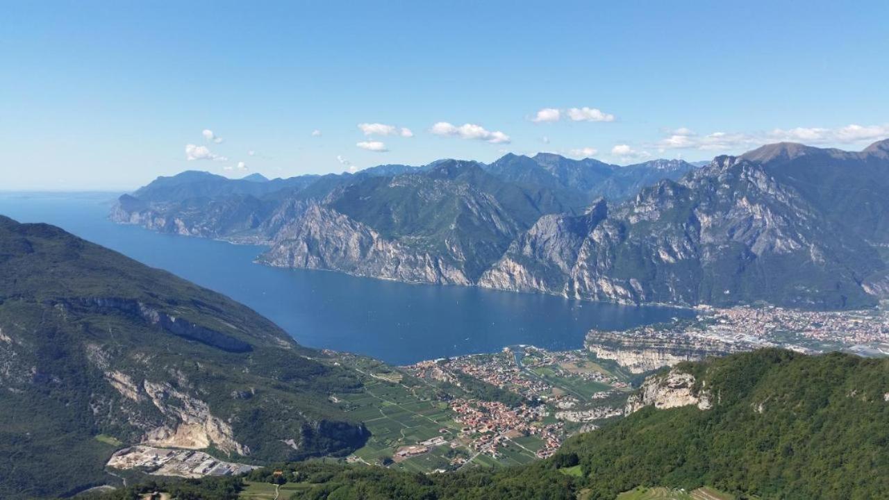 Appartamento Vacanze Bordala Ronzo-Chienis Eksteriør bilde